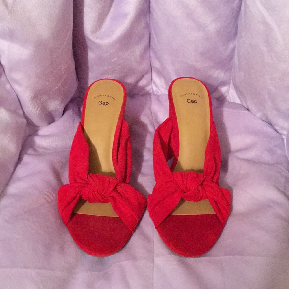 COPY - GAP Red Knot Mule Heels